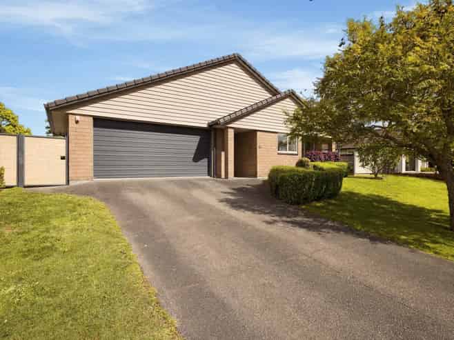 4 Tranquil Grove, Omokoroa