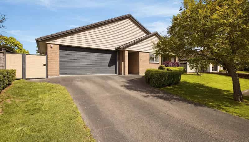 4 Tranquil Grove, Omokoroa