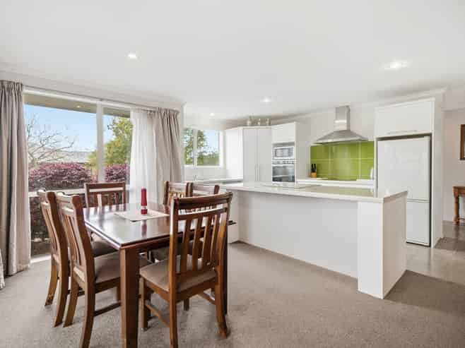 4 Tranquil Grove, Omokoroa