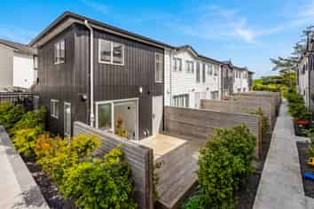 1/20 Bentley Road, Otara