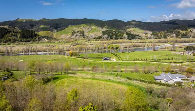 155 Matangi Road, Havelock North