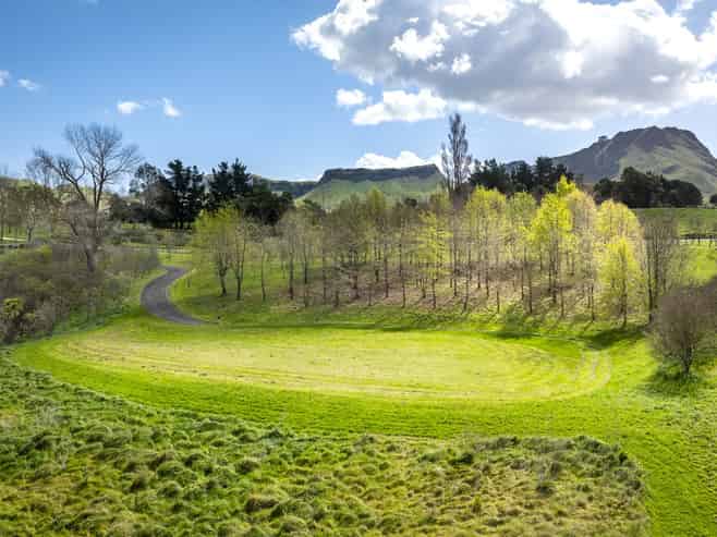 155 Matangi Road, Havelock North