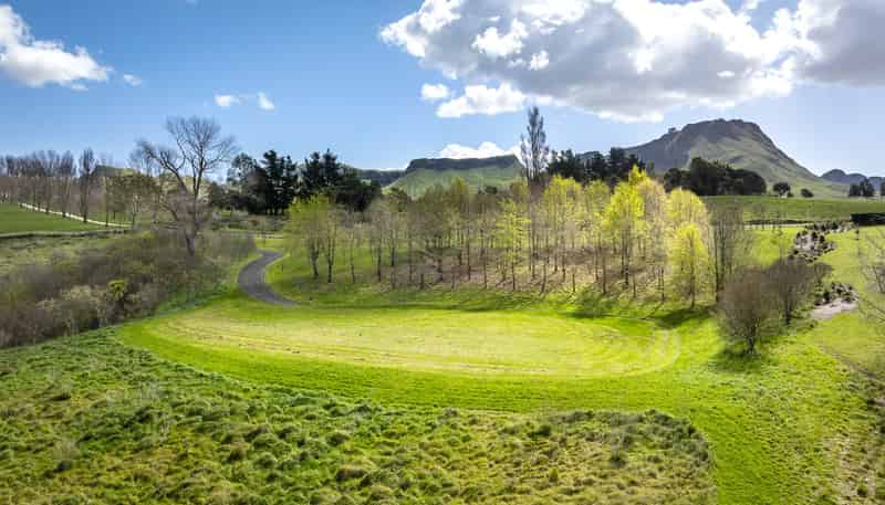155 Matangi Road, Havelock North