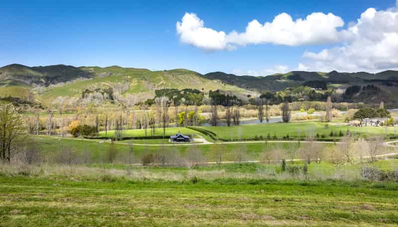 155 Matangi Road, Havelock North