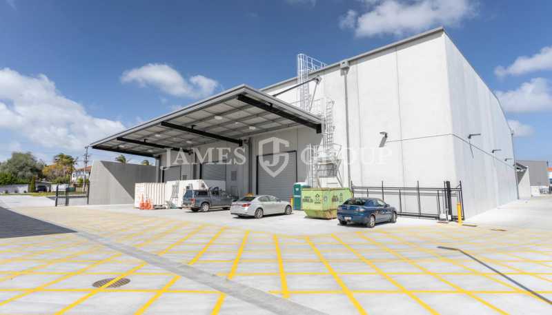 E/112 Hobsonville Road, Hobsonville