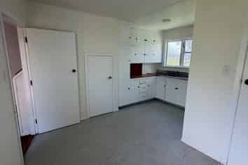 41 Gear Terrace, Ranui Heights