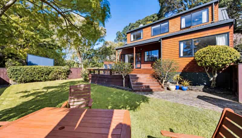 2/25 Glencoe Road, Browns Bay