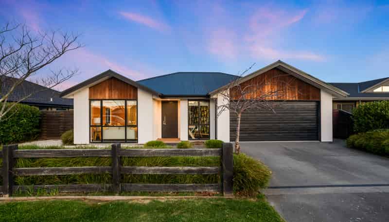 607 Birchs Road, Lincoln