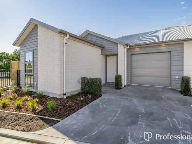9B Seddon Street, Waikanae