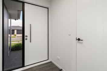 3 Kennington Drive, ROLLESTON