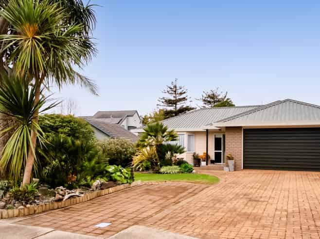 12 Frank Frethey Place, Highlands Park