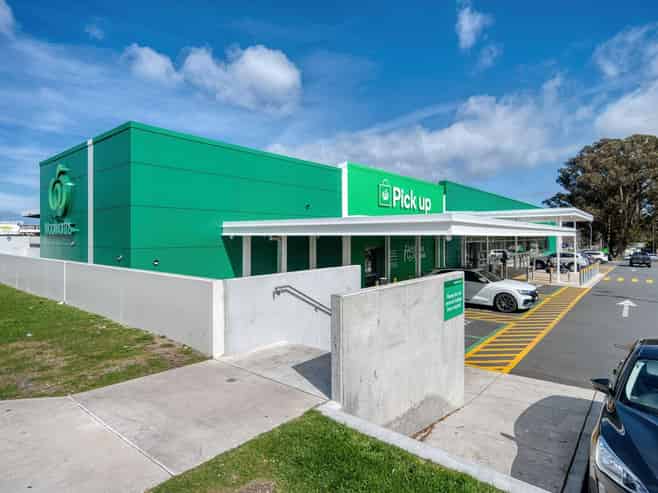 Top-Performing Woolworths Supermarket