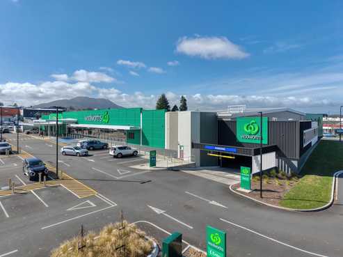 Top-Performing Woolworths Supermarket