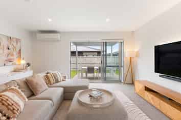 27 Riria Crescent, Conifer Grove