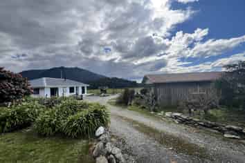 1566 Lake Brunner Road, Inchbonnie