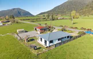 1566 Lake Brunner Road, Inchbonnie