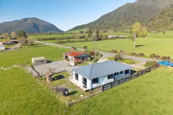 1566 Lake Brunner Road, Inchbonnie
