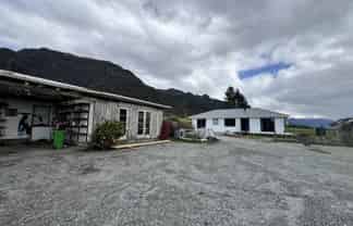 1566 Lake Brunner Road, Inchbonnie