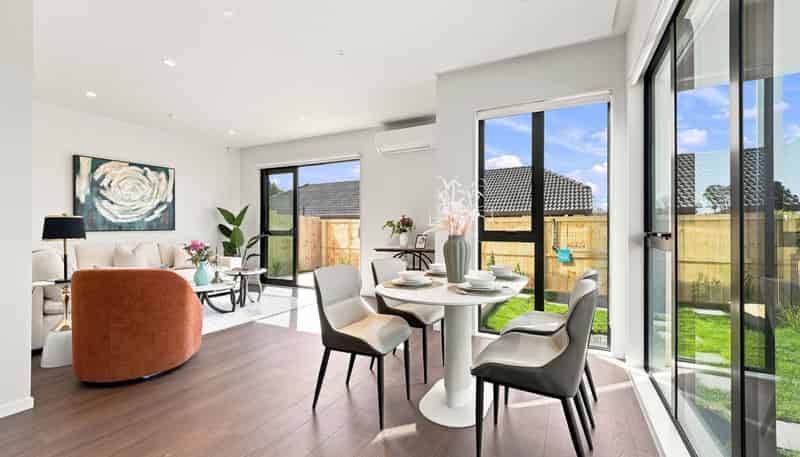 1/26&28 Luton Avenue, Sunnyhills