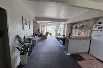 Manawatu / Whanganui - Address withheld