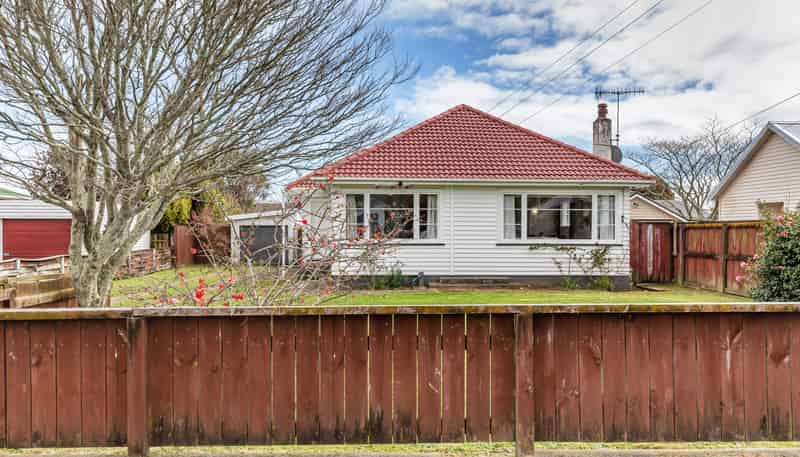 33 Bowen Street, Levin