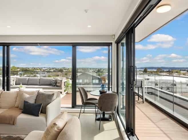 303/9 Walmer Road, Point Chevalier