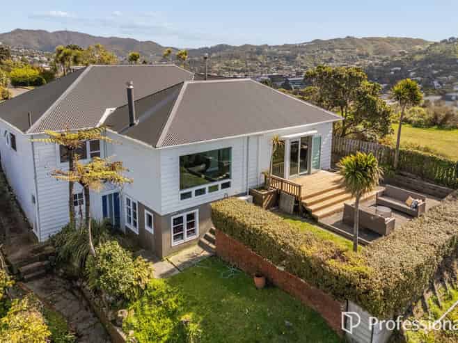 63 Messines Road, Karori