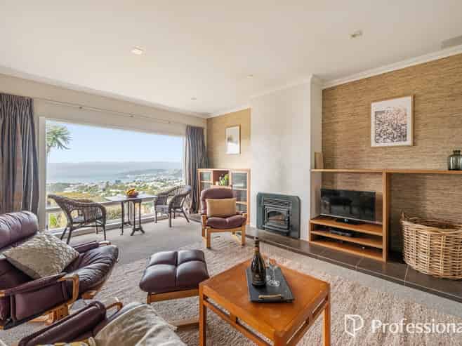 63 Messines Road, Karori