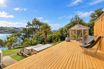 7 Raynbird Street, Company Bay