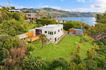 7 Raynbird Street, Company Bay