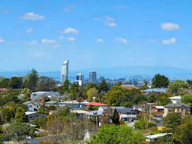 81A Ayton Drive, Totara Vale