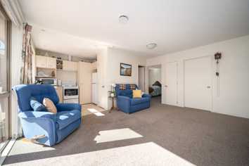 3/108 Yaldhurst Road, Sockburn