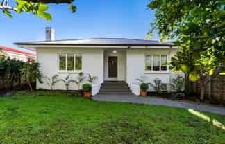 12 Sutherland Road, Point Chevalier