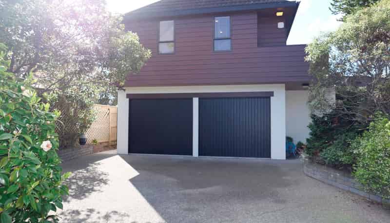 10 Edgewater St, Waikanae