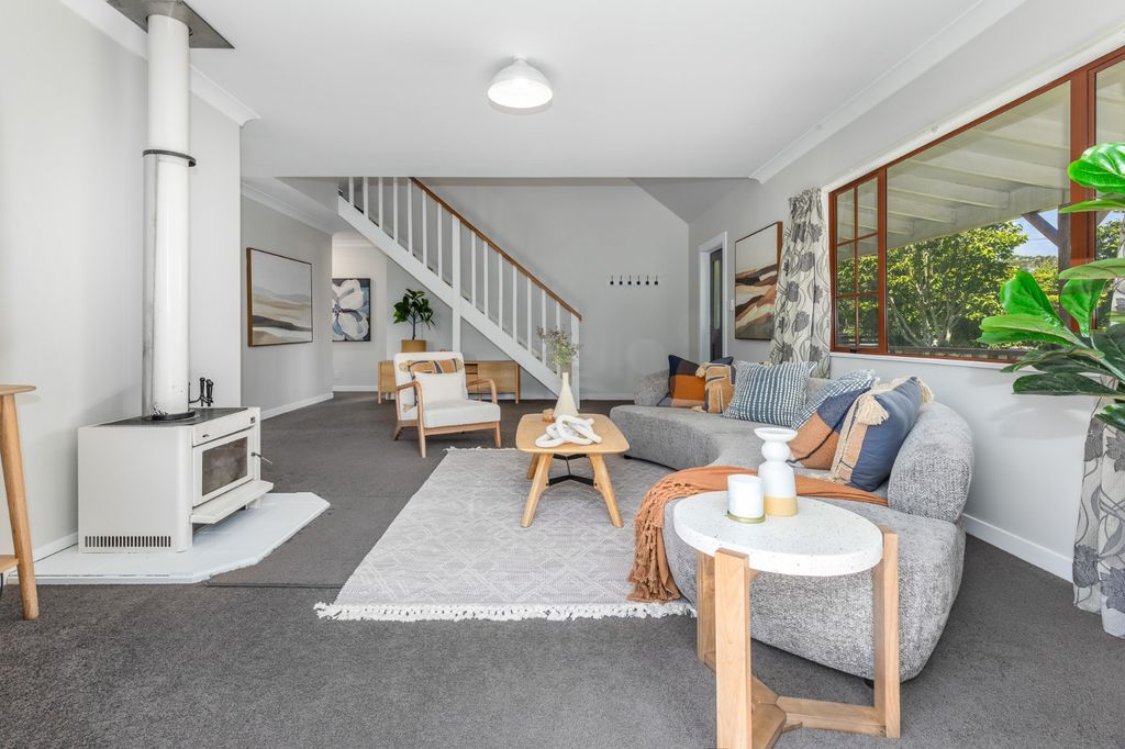 Country Charm, Space & Serenity – Lifestyle Living Just Minutes from Levin 3