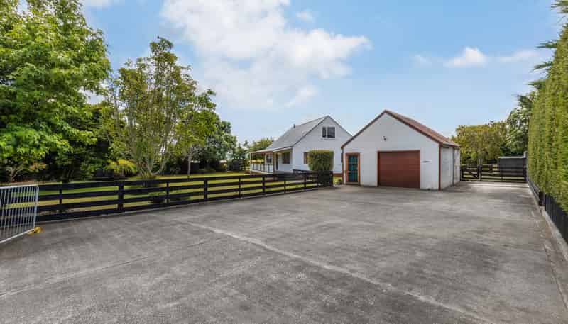 461 Tararua Road, Levin