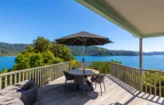 2069 Queen Charlotte Dr, Marlborough Sounds