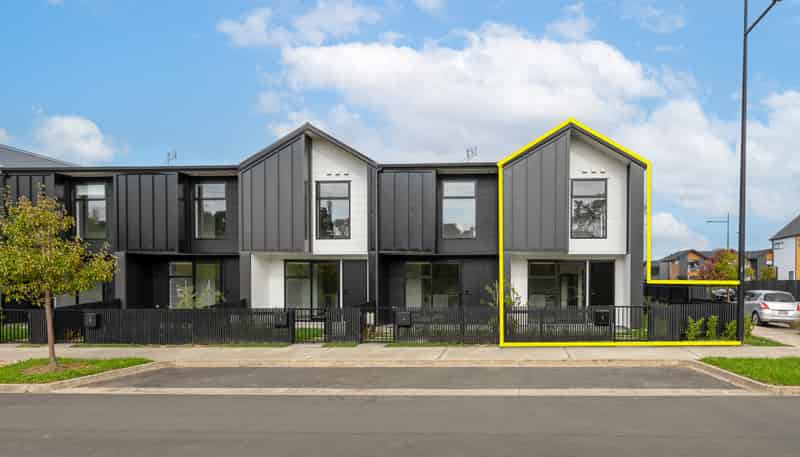 2 Tuputupu Drive, Kumeu