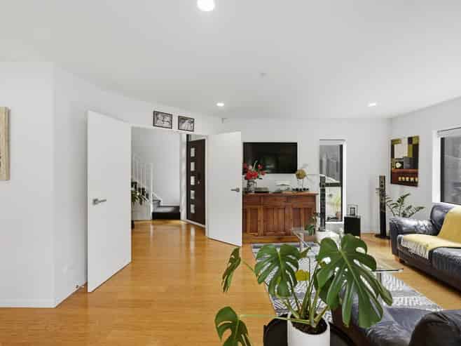 23A Niccol Avenue, Devonport