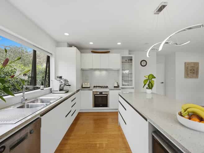 23A Niccol Avenue, Devonport