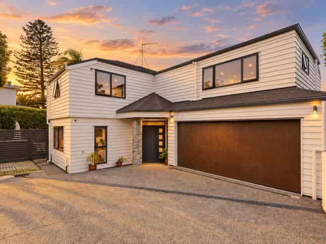 23A Niccol Avenue, Devonport