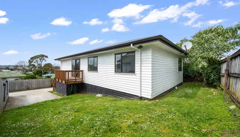 16A Valencia Place, Manurewa