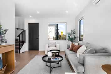 21 Pohorama Lane, Conifer Grove