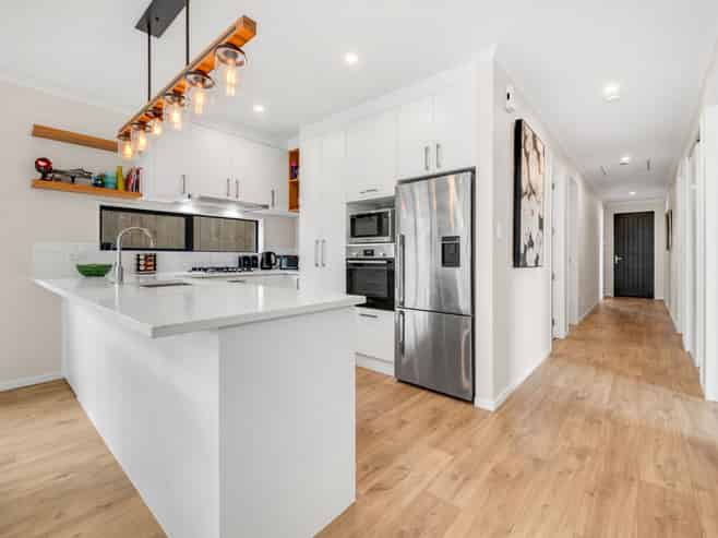 16 Ahunga Road, Drury