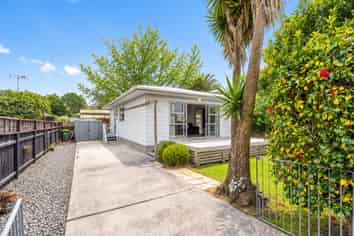 42A Ladies Mile, Manly