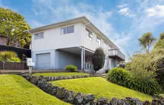 6 Woodcote Drive, Glenfield