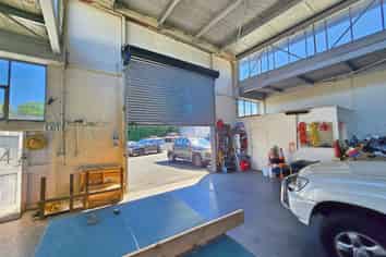 Industrial Warehouse in Mt Albert