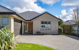 10 Railway Terrace, Templeton