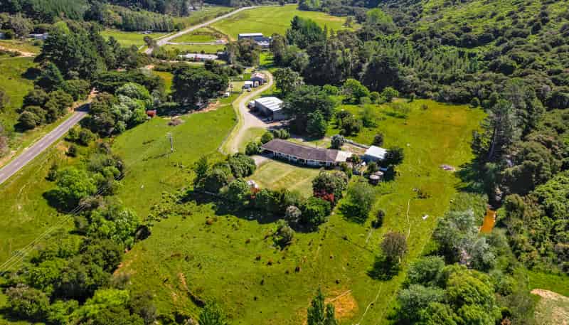 5527 Masterton Castlepoint Road, Masterton