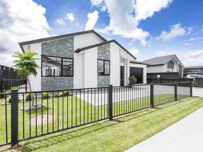 12 Purua Street, Milldale